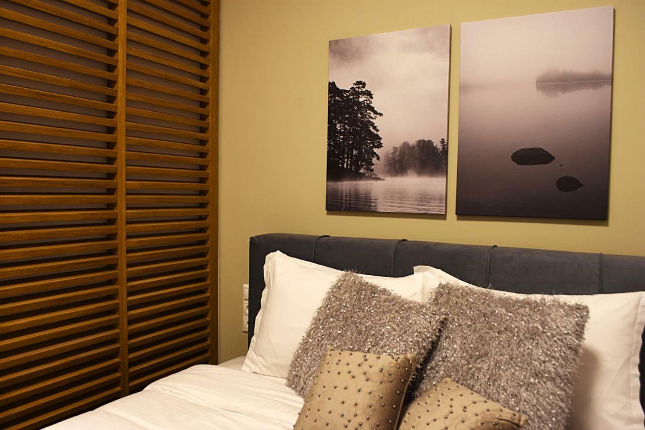Comely N Gusto Luxury Apts. *