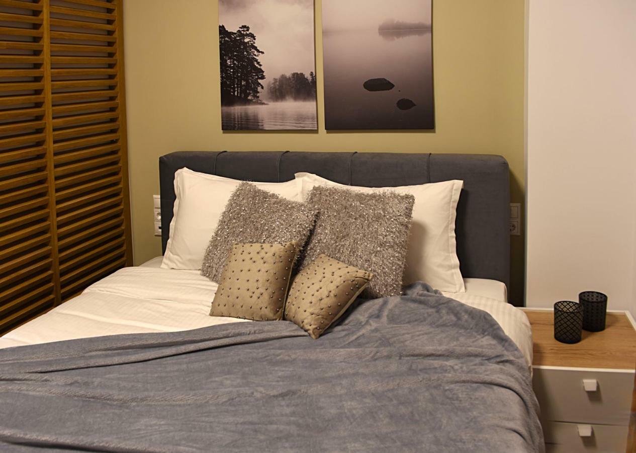 Comely N Gusto Luxury Apts. Apartment Thessaloniki