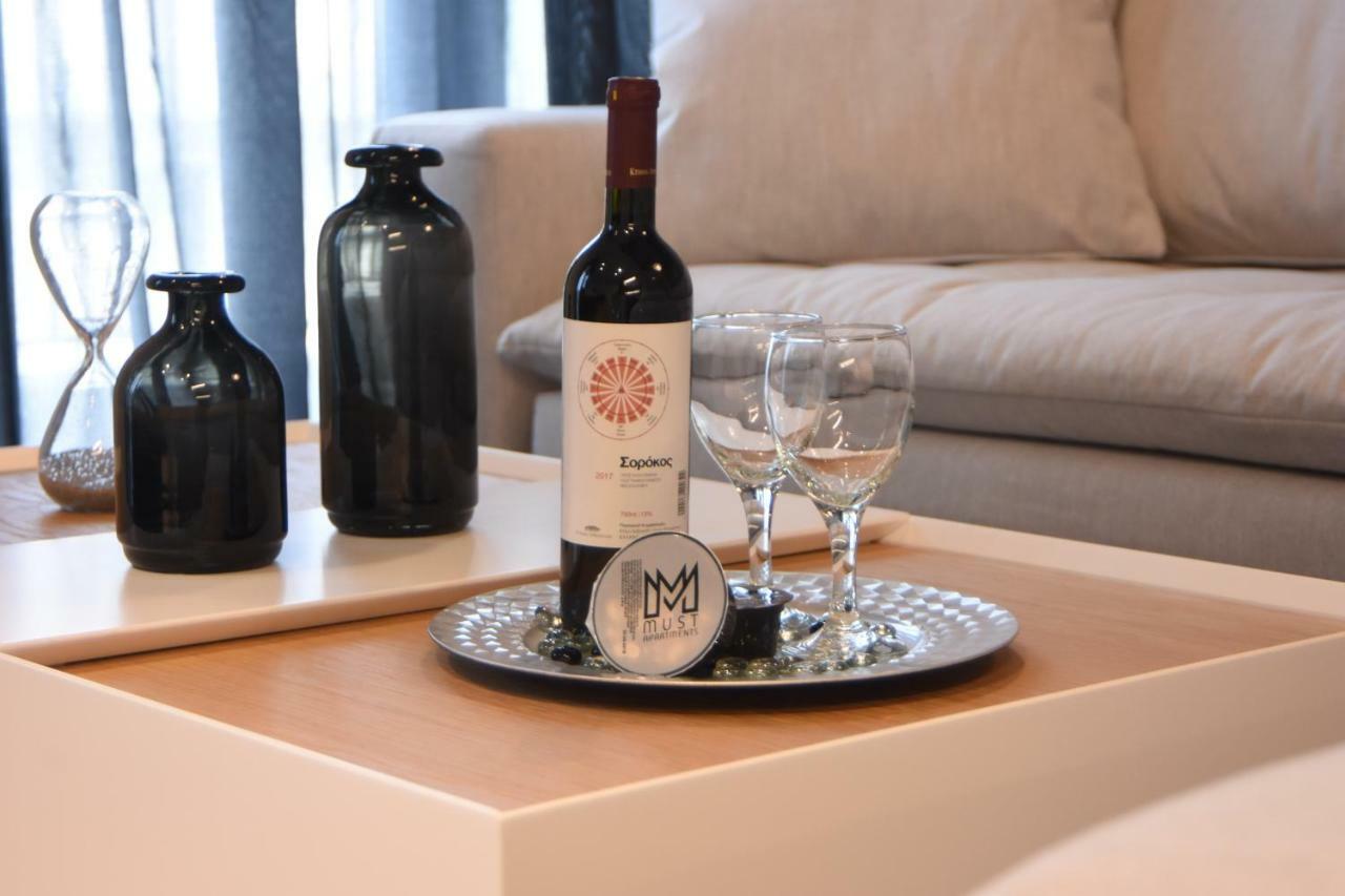 Comely N Gusto Luxury Apts. Apartment Thessaloniki